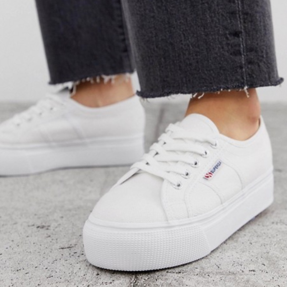 White Platform Supergas